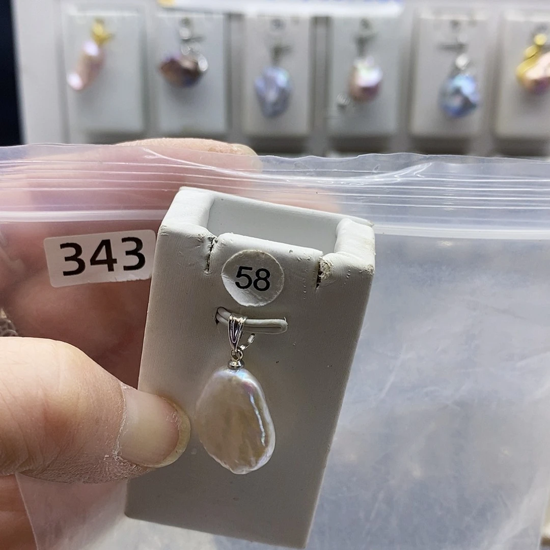 颈饰合金淡水珍珠