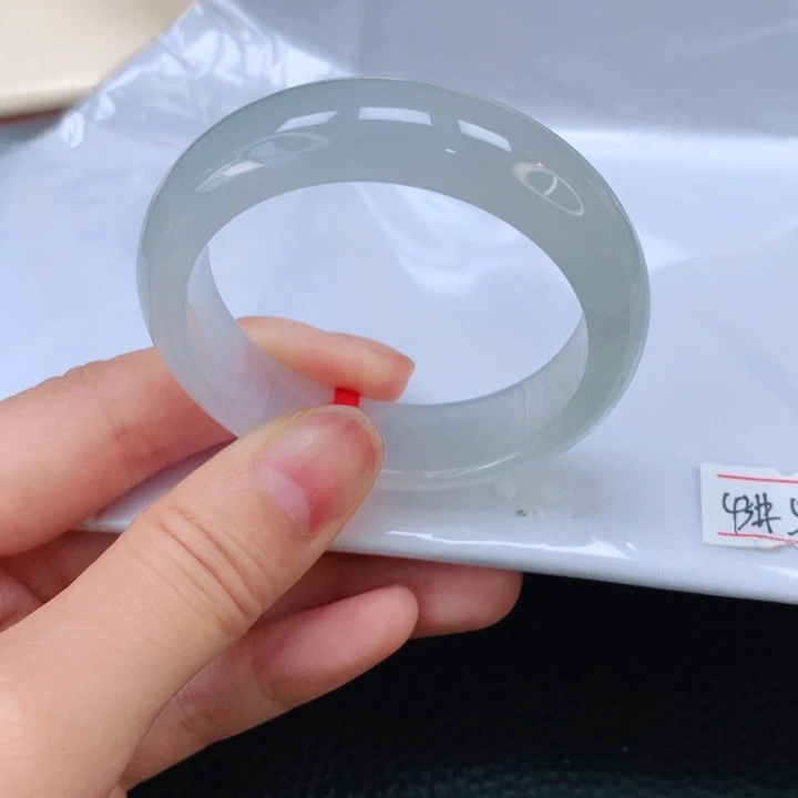 翡翠手镯未镶嵌翡翠手镯43