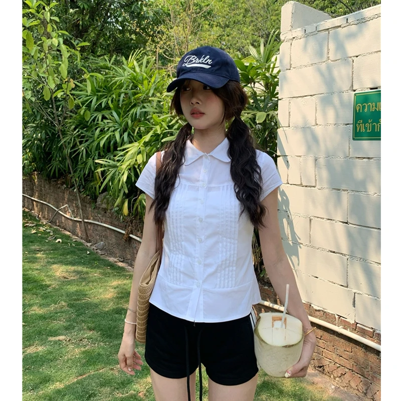 学院风甜美白色娃娃领衬衫女夏季2025新款纯棉短袖衬衣短款上衣潮