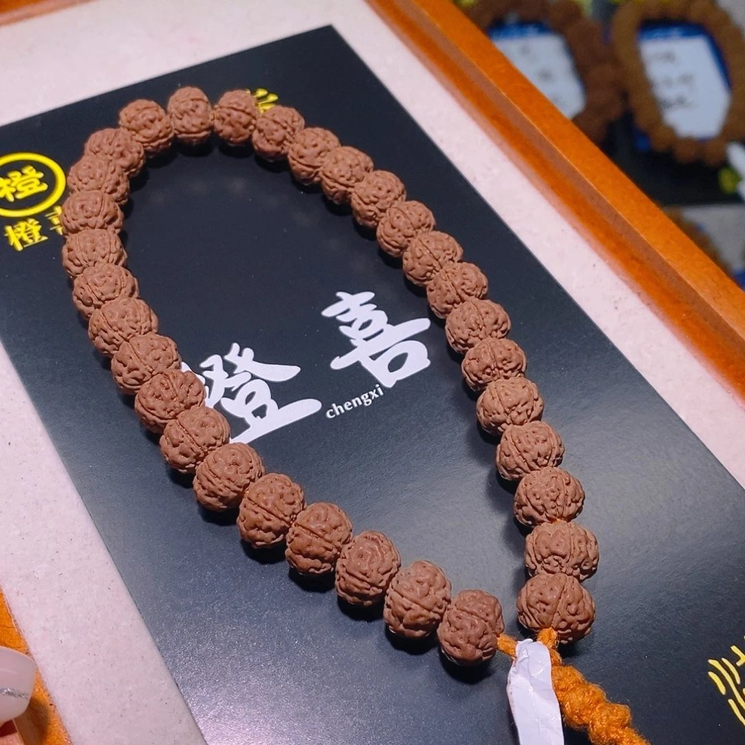太***阳金刚菩提手串勿里达纯血老树王10.3