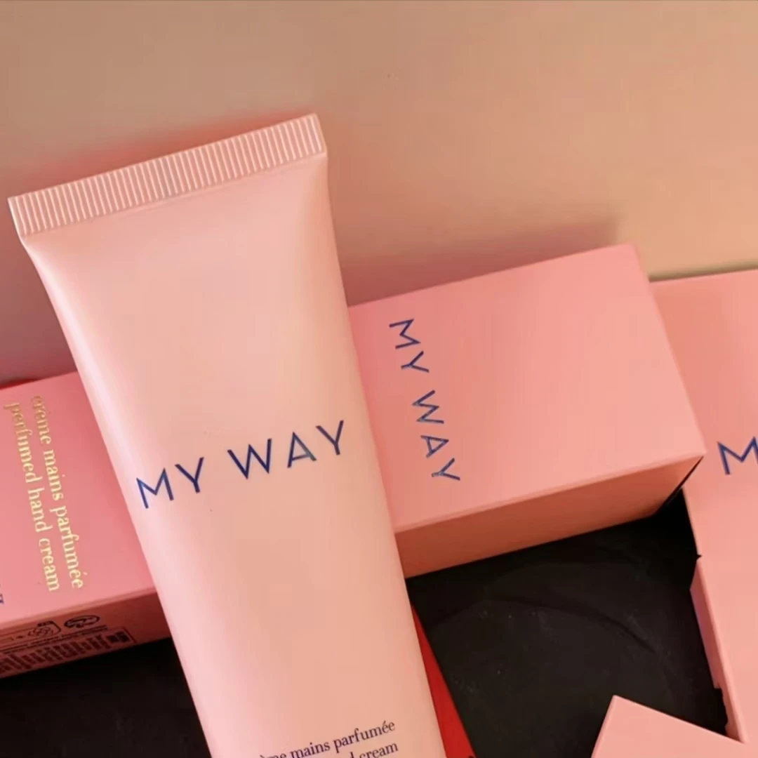 自我无界香水身体乳