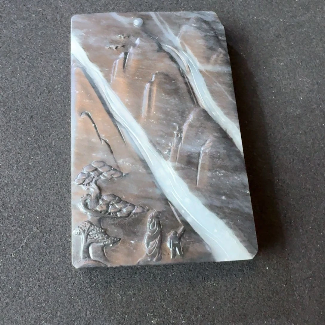 和田玉（墨玉）颈饰未镶嵌