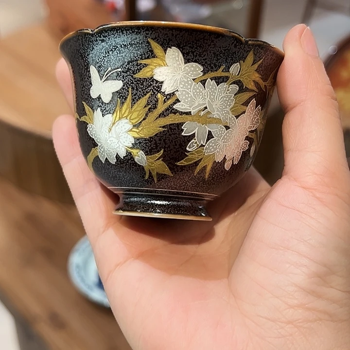 景毓堂刻花金银错桃花杯