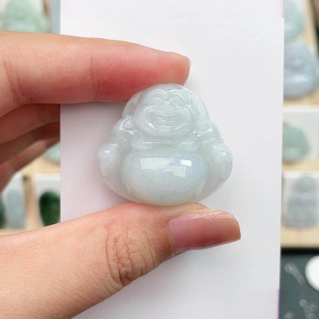 颈饰未镶嵌翡翠佛公（包容心）