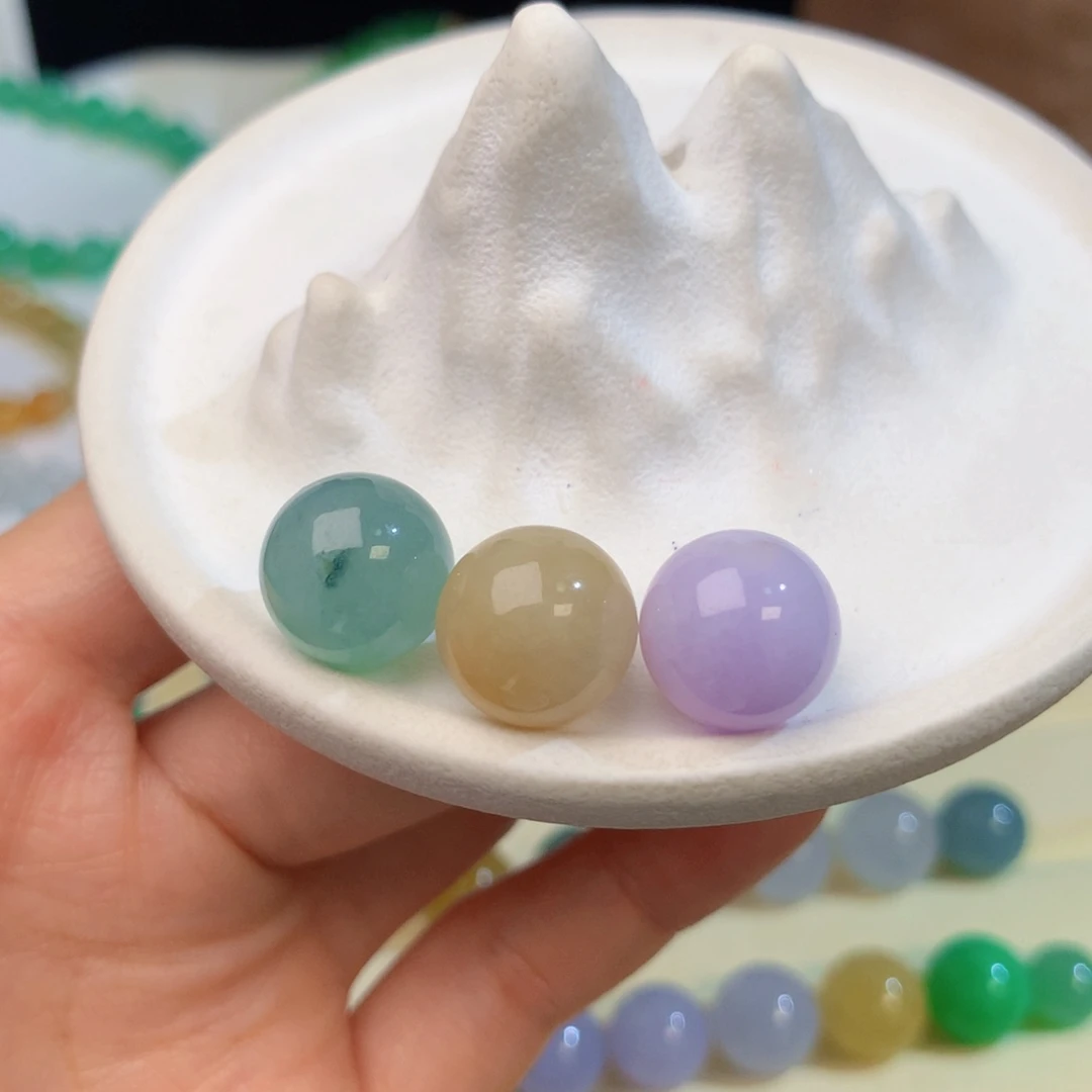 定制翡翠未镶嵌3颗一组 卡12 可单出喜欢询价哦