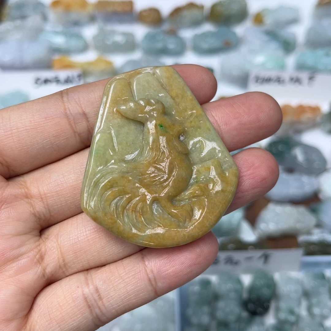 颈饰未镶嵌翡翠金鸡报喜