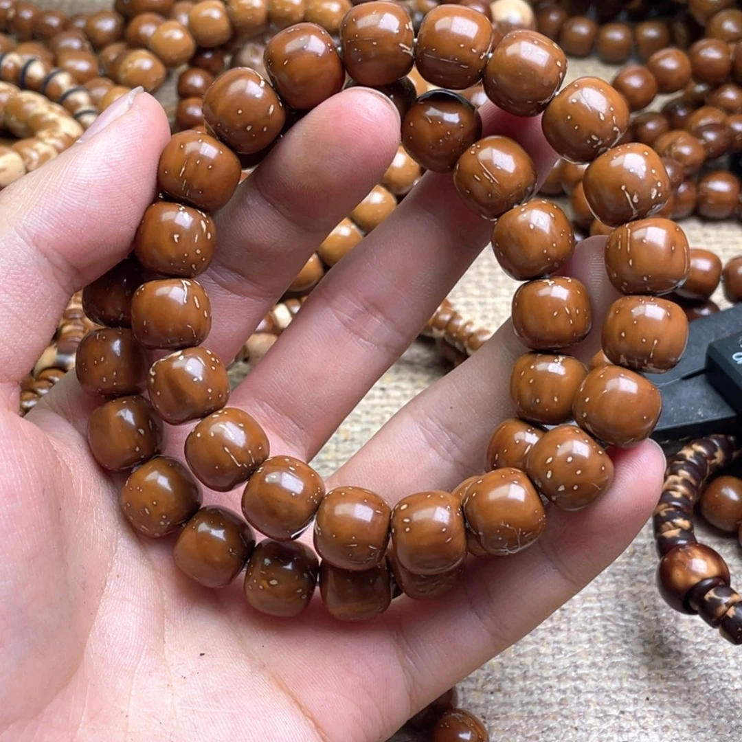 听***鱼紫金鼠手串紫金鼠30