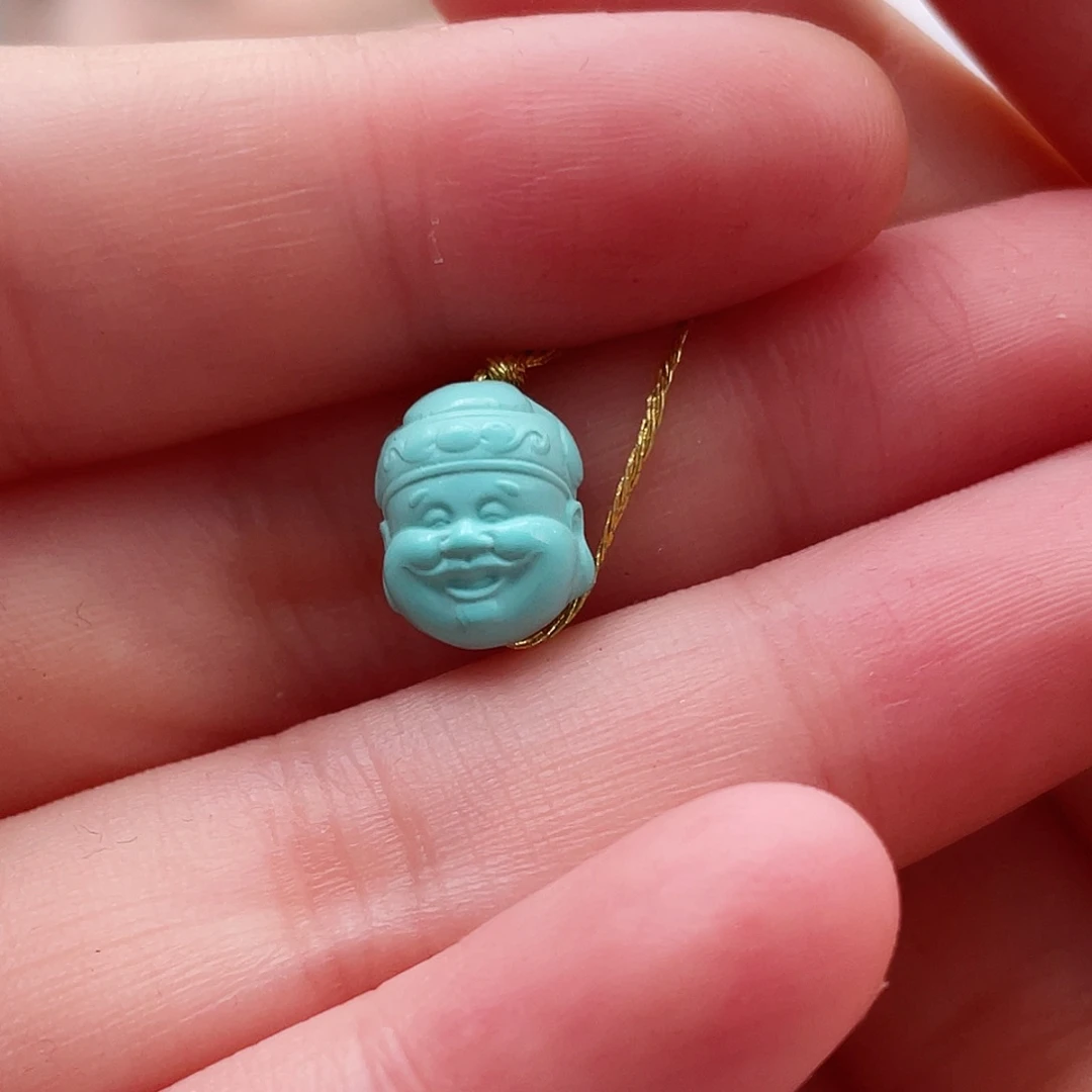 绿松石颈饰未镶嵌