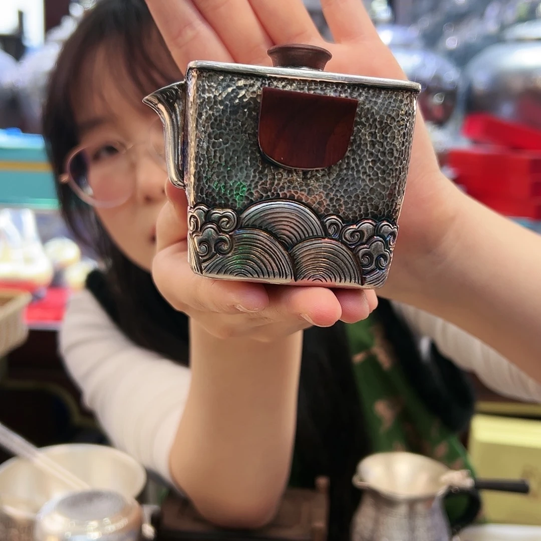 砖雕高手工银壶约170g