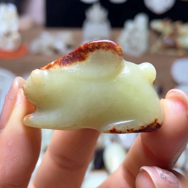 和田玉（糖玉）未镶嵌颈饰