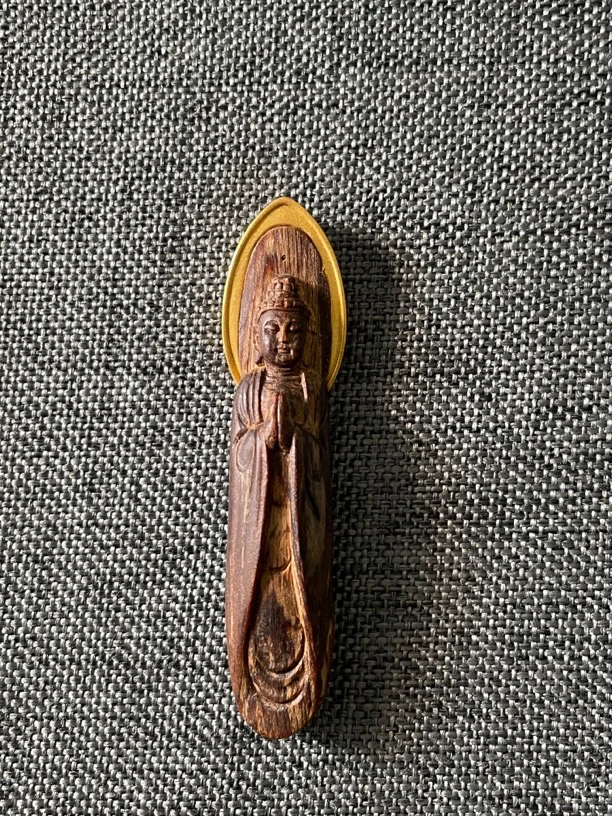 沉香吊坠18k金镶嵌设计雕刻观音 送链子