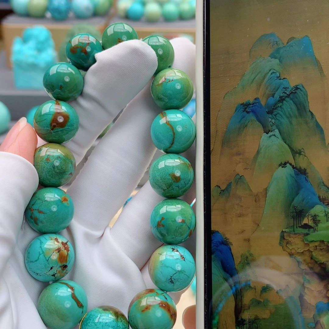 绿松石未镶嵌珠宝奇石