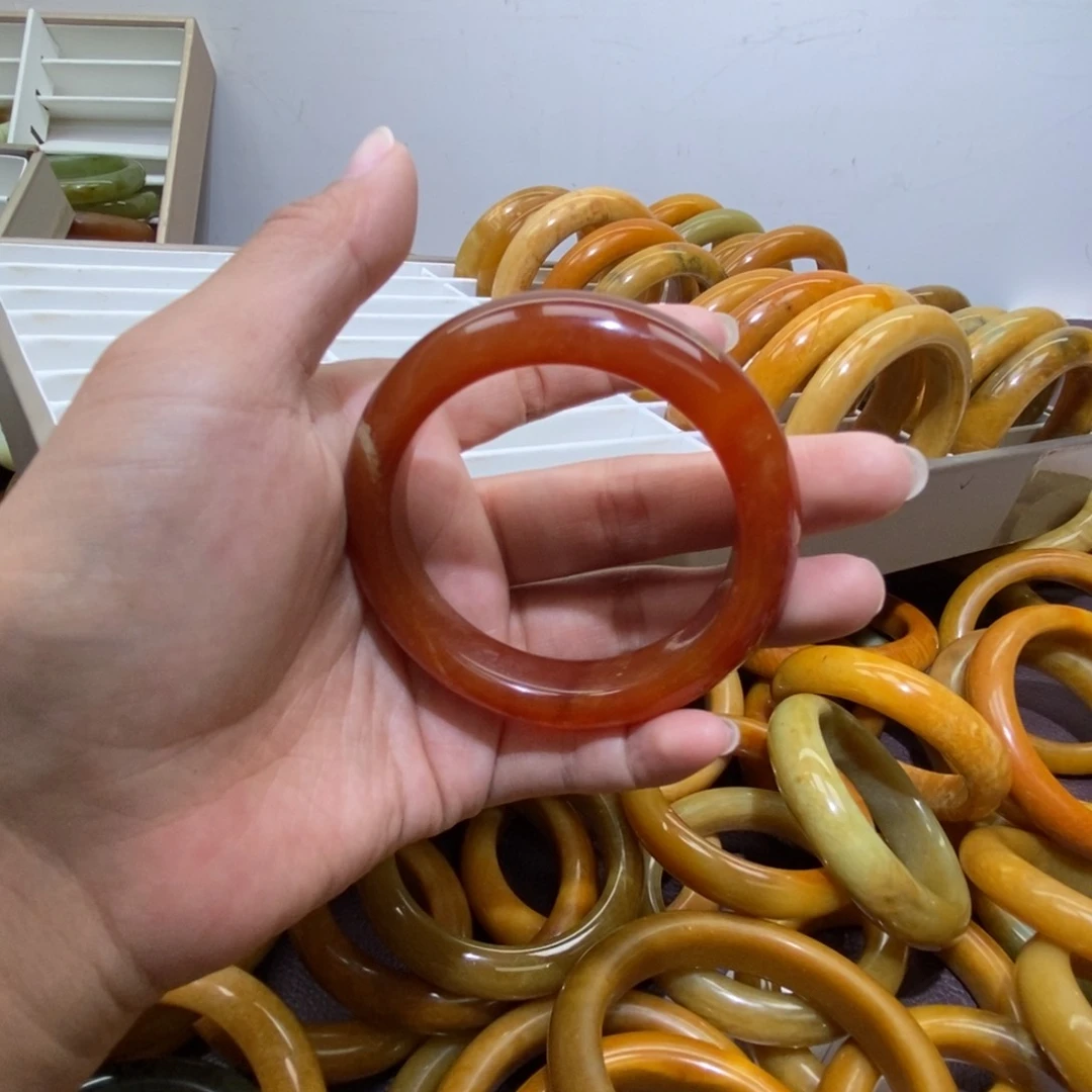 未镶嵌蛇纹石玉手镯