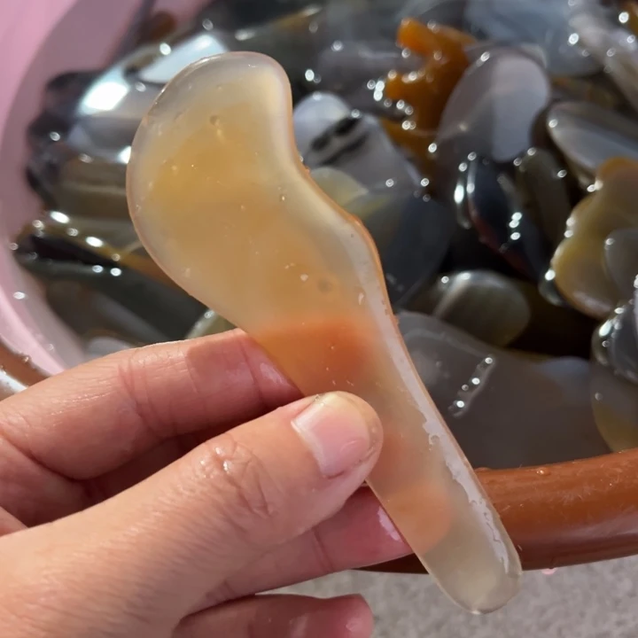 南红玛瑙未镶嵌手链