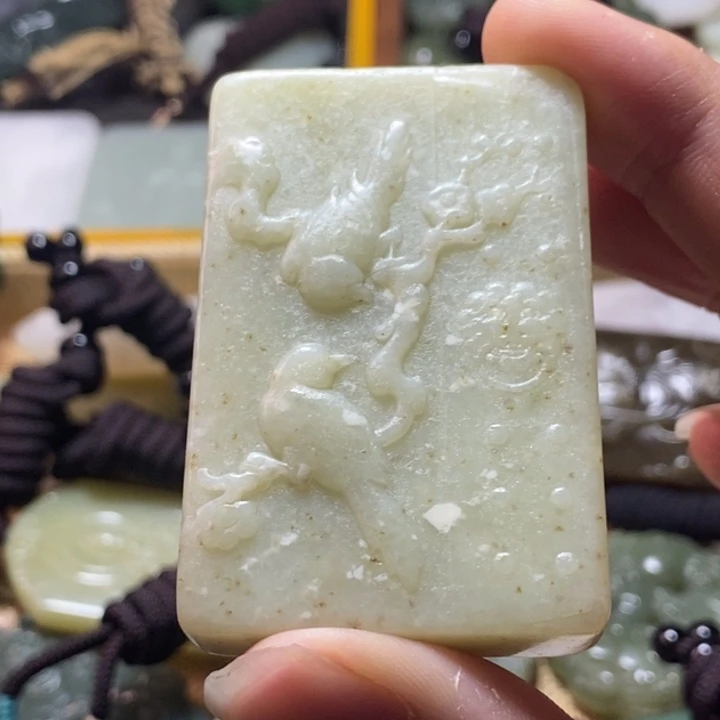 和田玉未镶嵌珠宝奇石