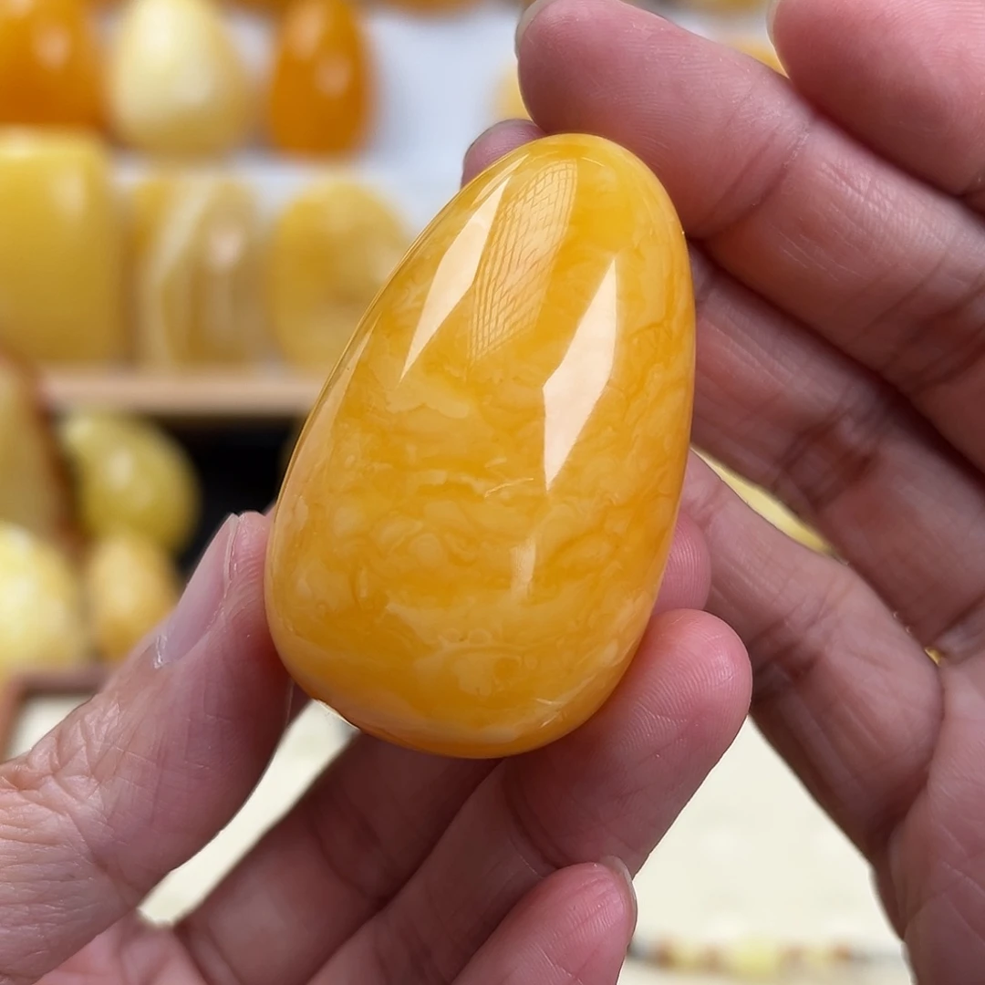 蜜蜡颈饰未镶嵌25.3g蜜蜡