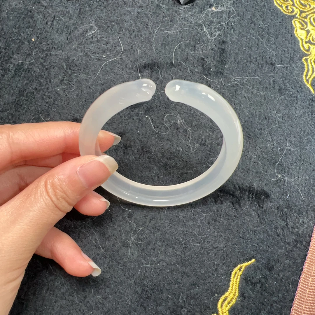 福利款：52.5玛瑙猫爪镯