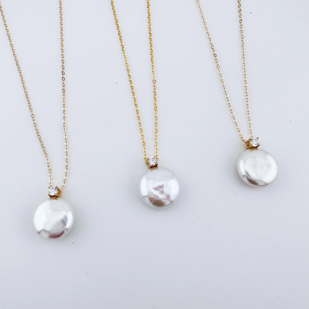 S925银 淡水纽扣吊坠 12-14mm（多样性发一）【E080】