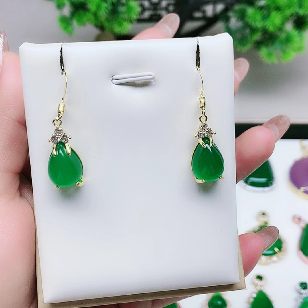 【闪购商品】玛瑙/玉髓颈饰合金