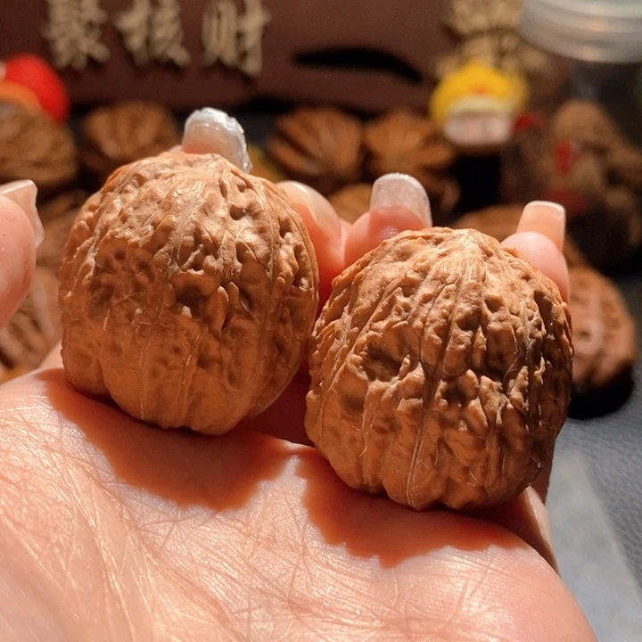 文玩核桃吊坠聚核财婉楸125