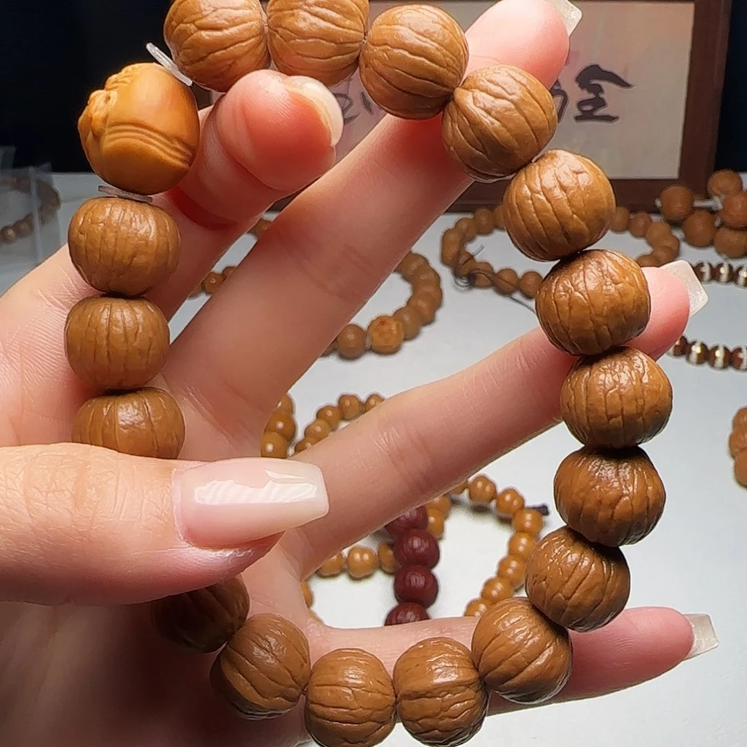 猴头核桃吊坠南瓜