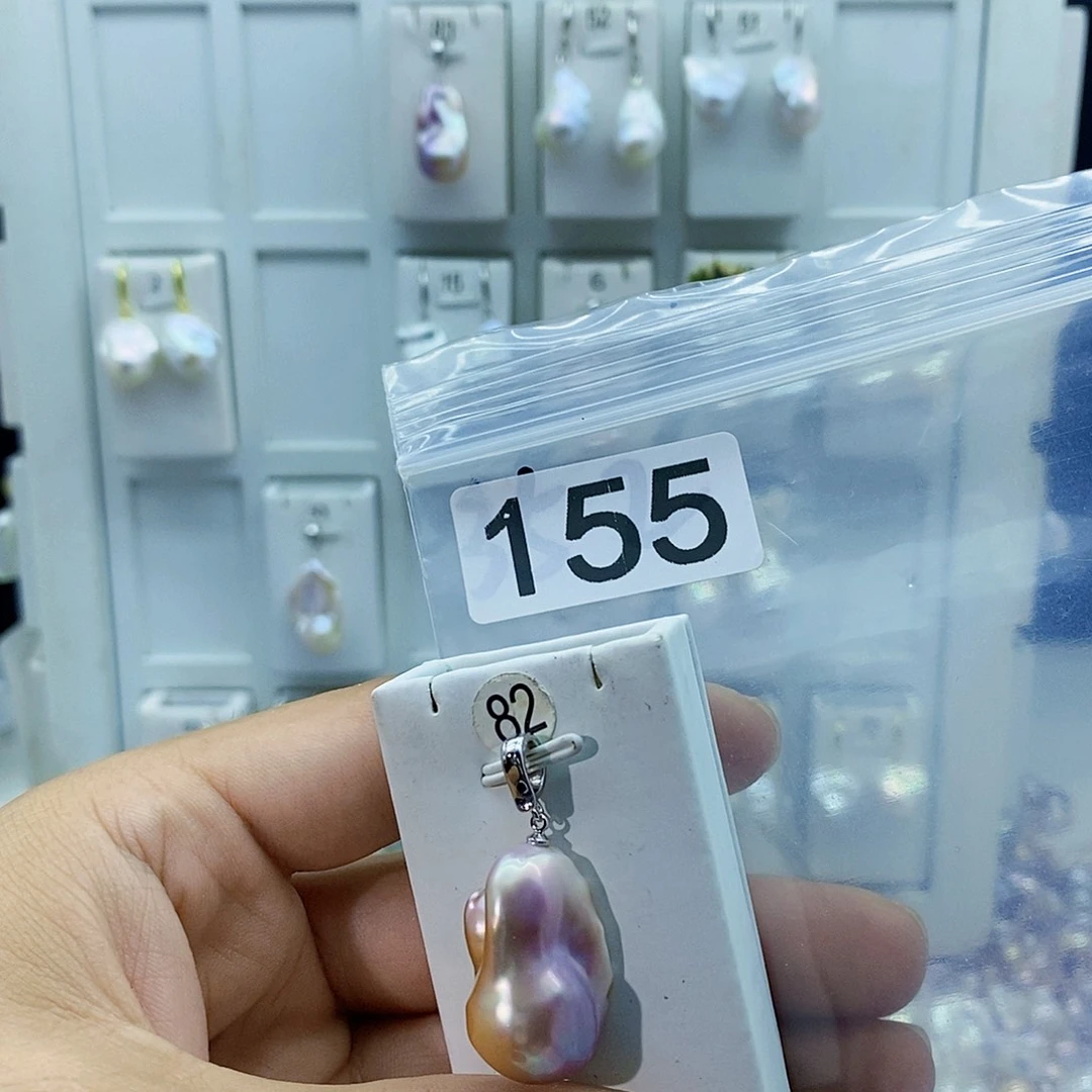 淡水珍珠合金颈饰