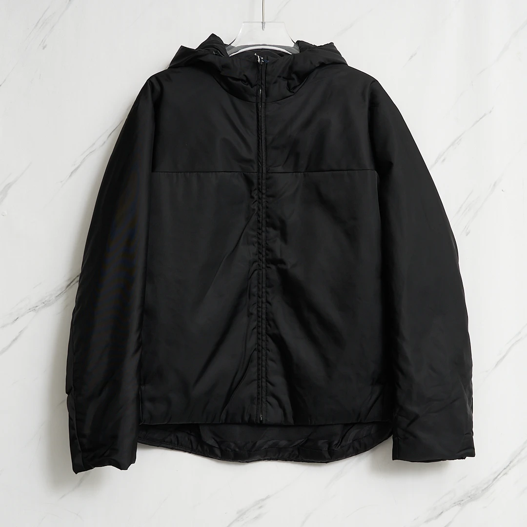 PRADA男士连帽加棉外套/YZ301175