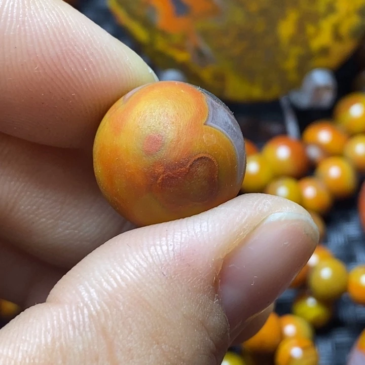 玛瑙/玉髓颈饰未镶嵌飞**月