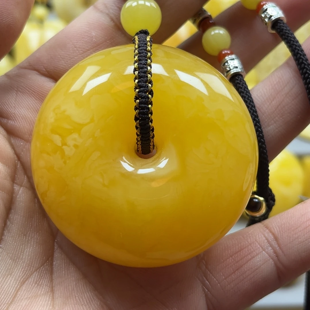 蜜蜡珠宝奇石未镶嵌