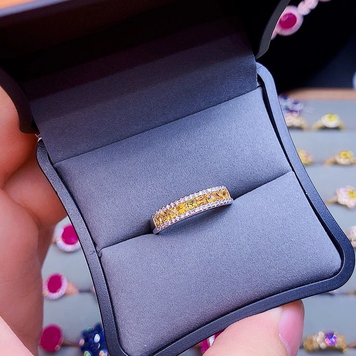 银S925镶嵌蓝宝石戒指