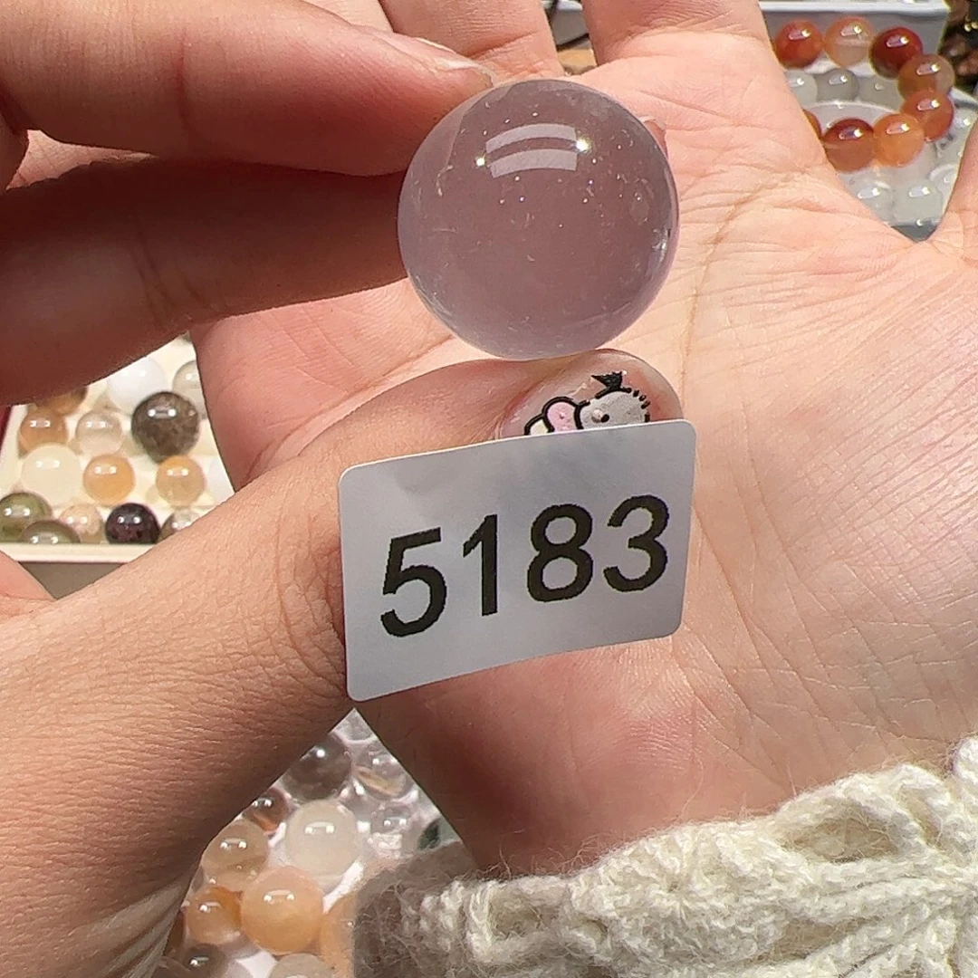 未镶嵌水晶大型摆件（非配饰）