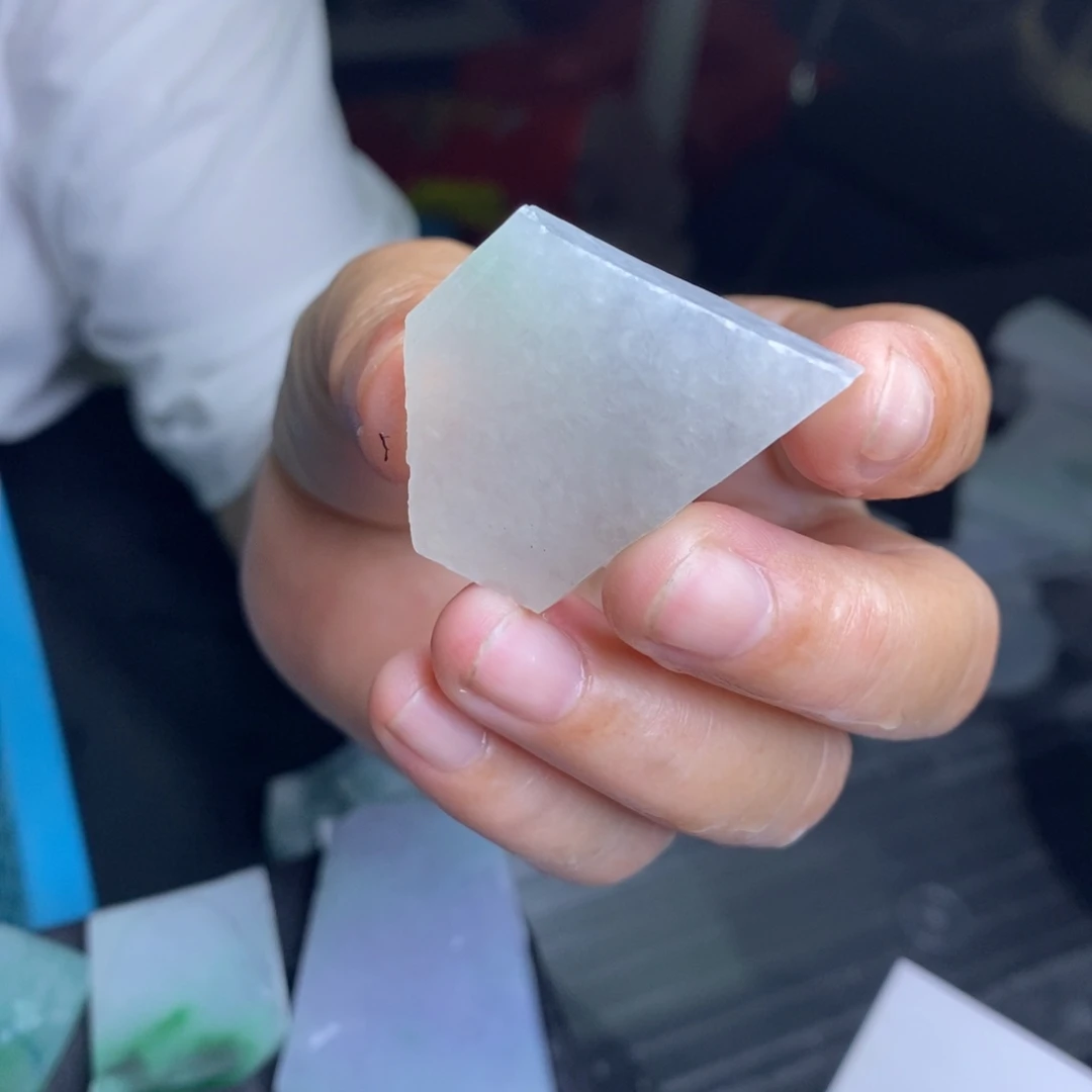 定制翡翠未镶嵌