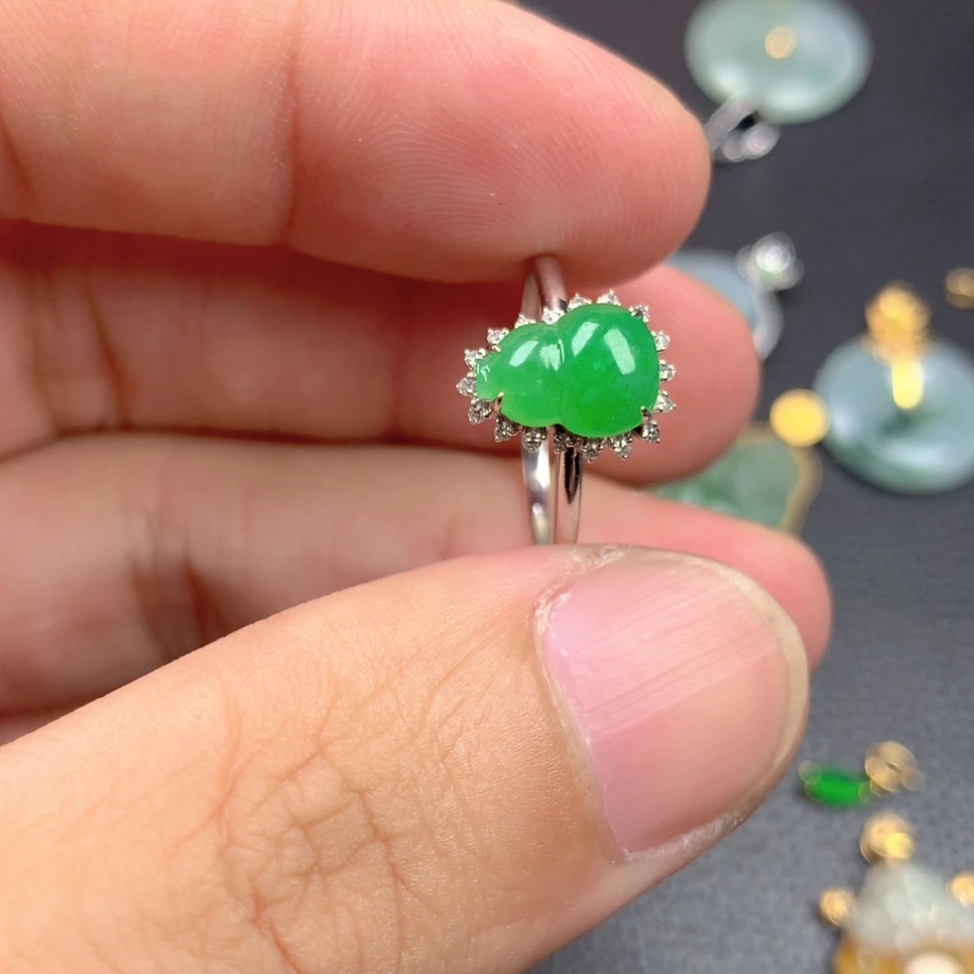 【闪购商品】翡翠18K金镶嵌颈饰幸*翡翠