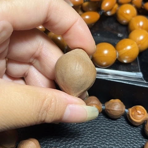 涵***轩橄榄核手串/手链弥勒
