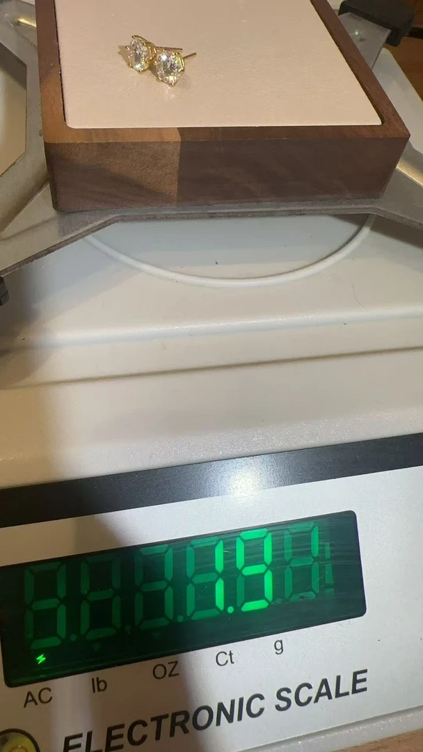 足金精品工艺耳饰