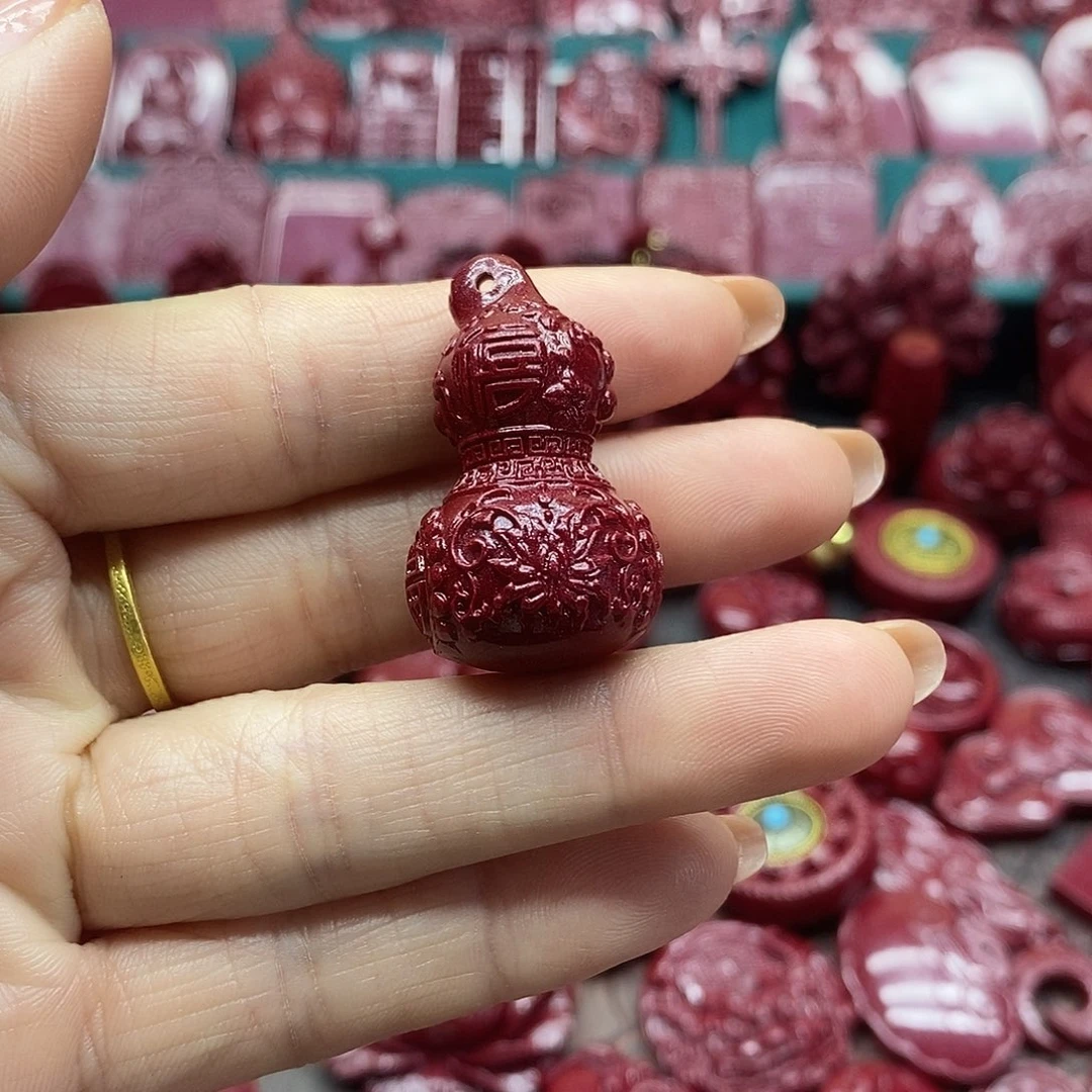 天然辰砂朱砂吊坠