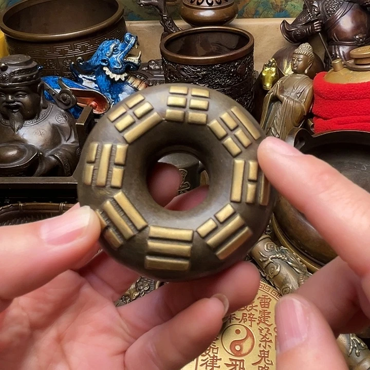 精美铜器批发档口