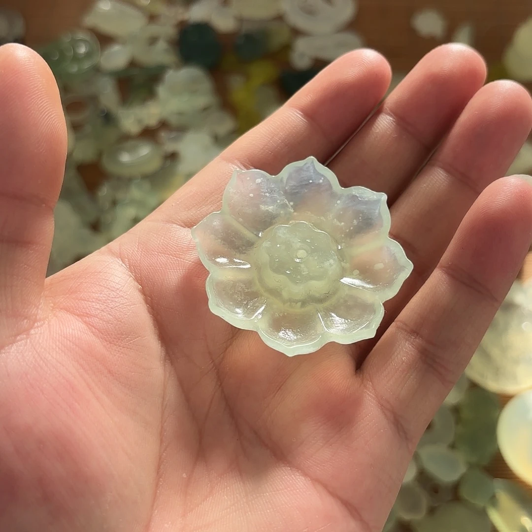 好***坏蛇纹石玉未镶嵌颈饰