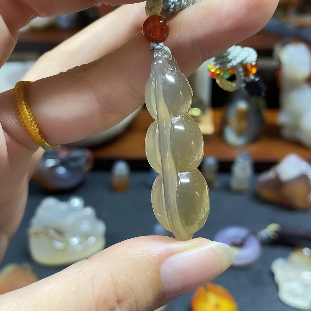 玛瑙/玉髓未镶嵌颈饰