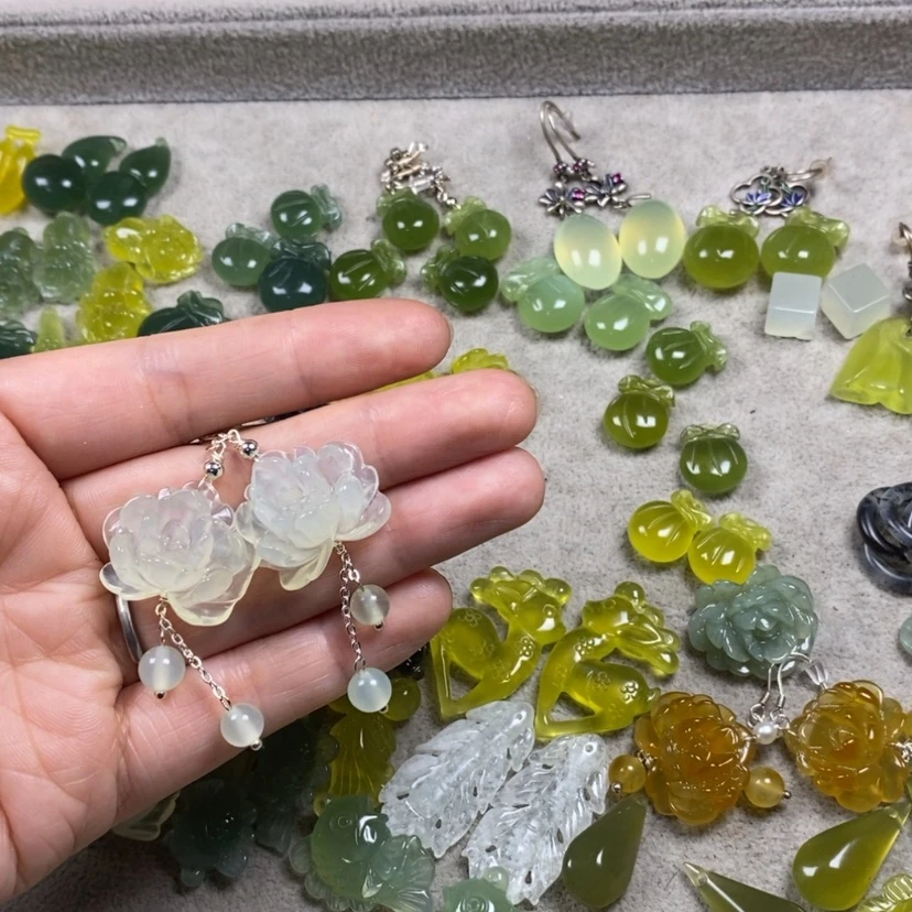 【闪购商品】蛇纹石玉挂件耳饰耳环项链未镶嵌果*