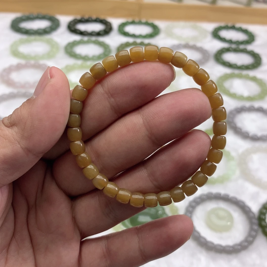 和田玉未镶嵌手串（直切且末糖5.8）