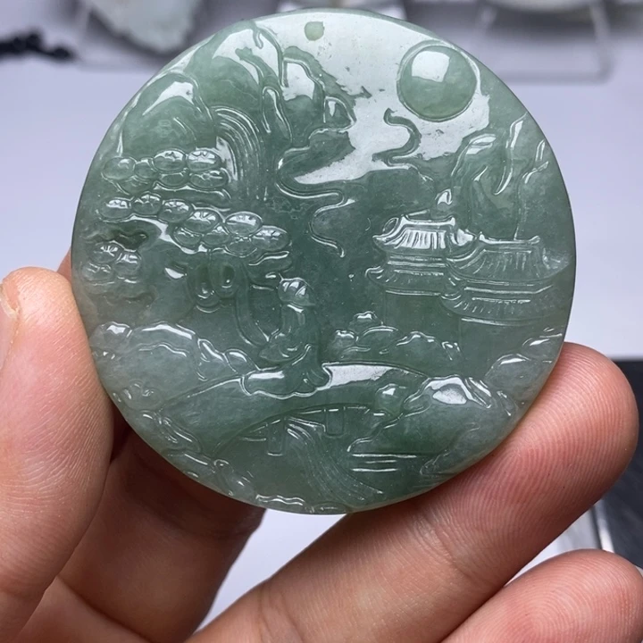 翡翠未镶嵌颈饰翡翠