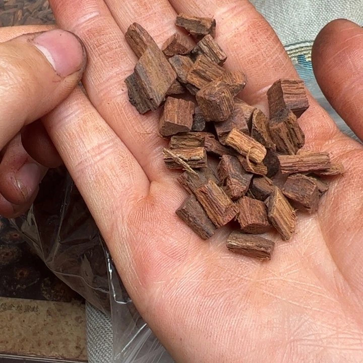 藤类降真香东芝白油颗粒料四斤送枕套