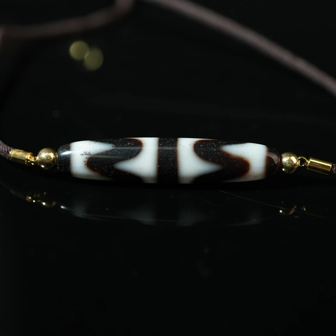 二十世纪中后期双虎牙玛瑙珠项链【古珠精选】AAJXD241215014