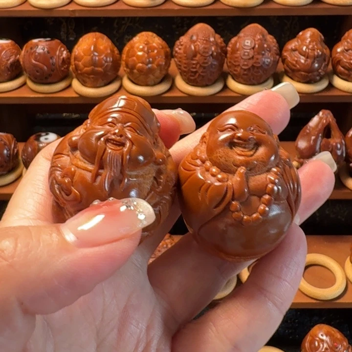 火***燚巴西橄榄核雕工艺品