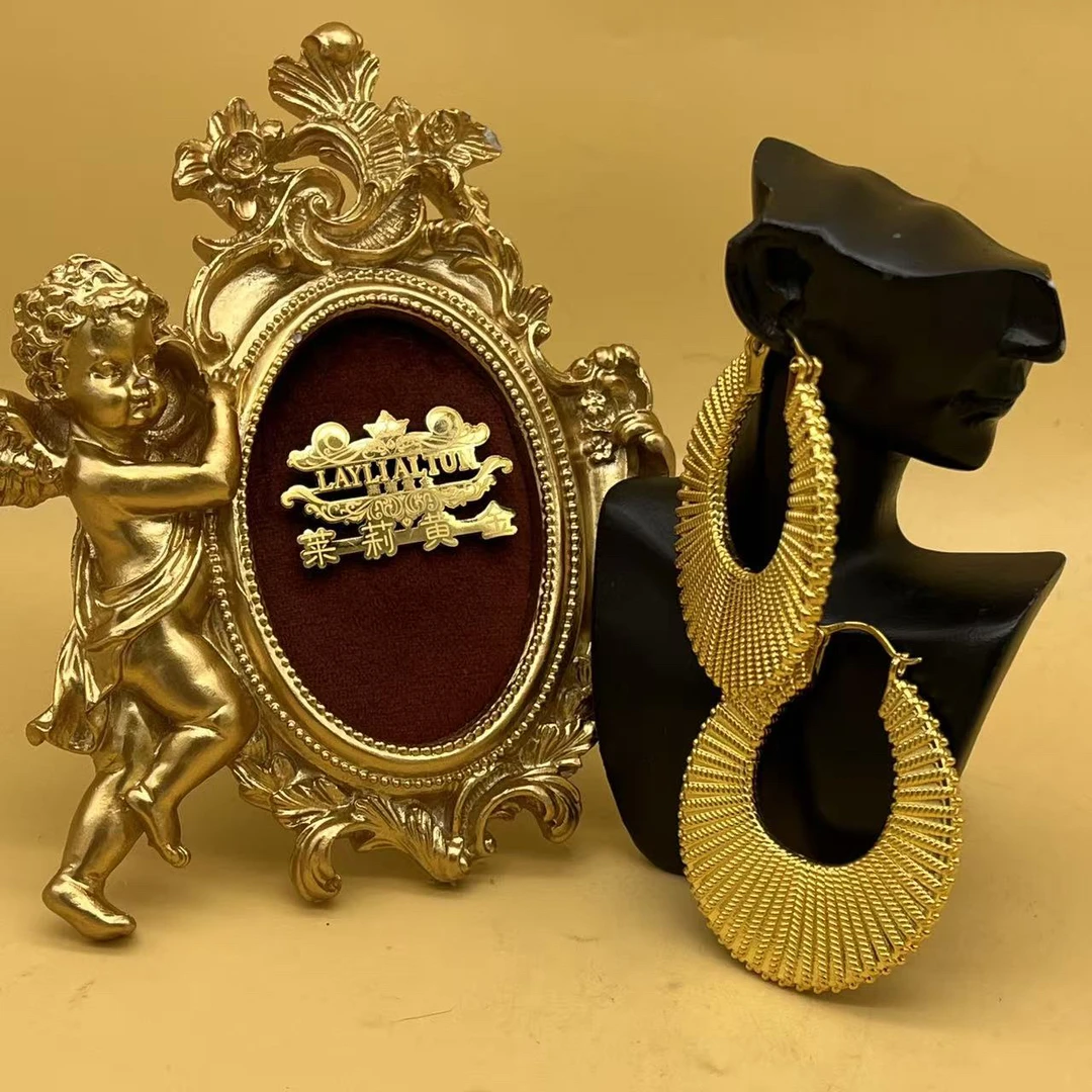 B播 21.64g 足金999 耳饰 e