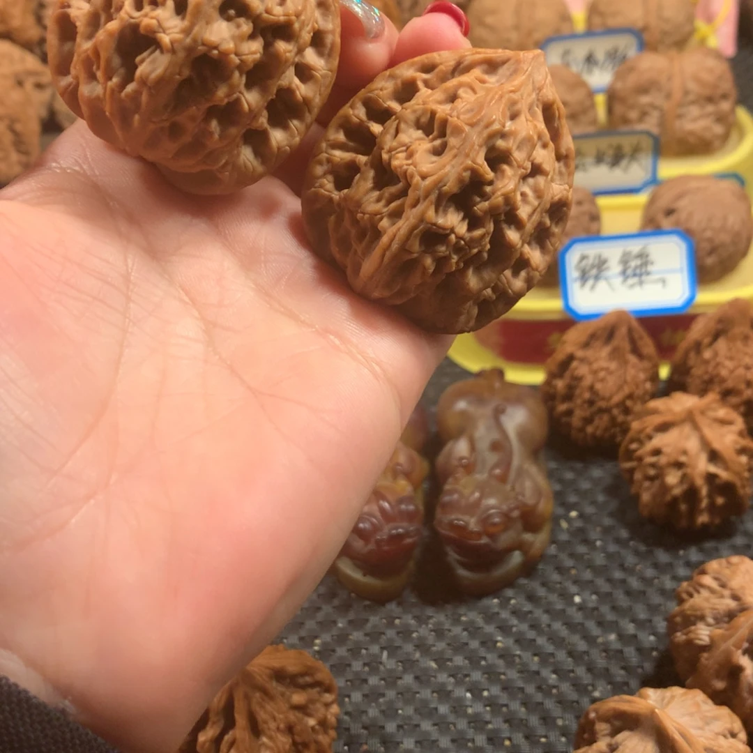 把件文玩核桃望月