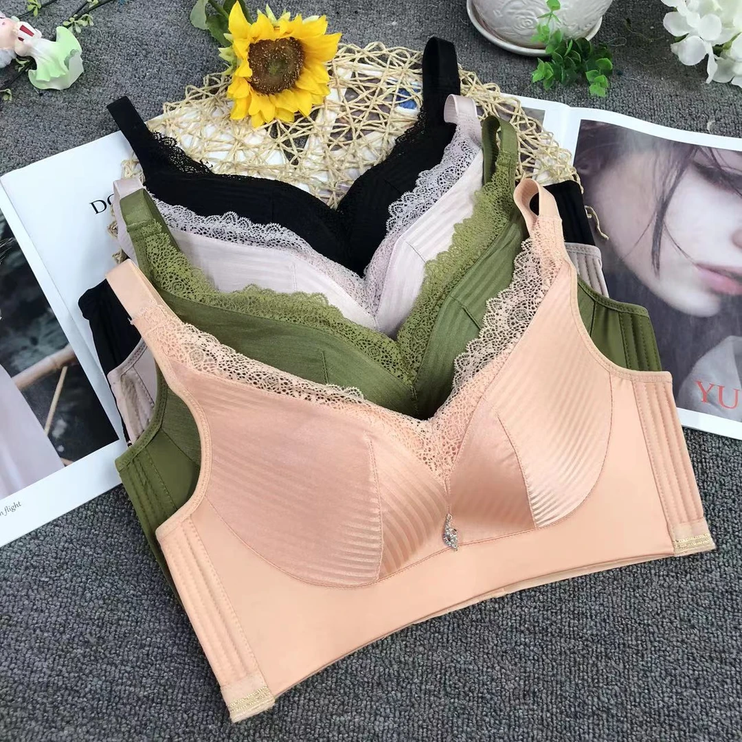 女士蕾丝大胸薄杯文胸无钢圈聚拢收副乳调整型文胸 190