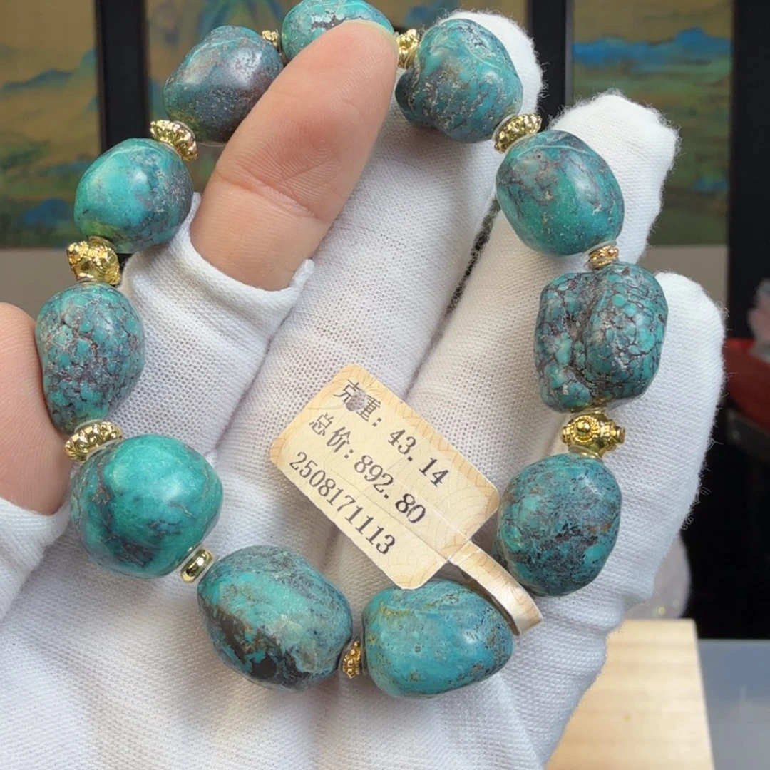 绿松石未镶嵌珠宝奇石