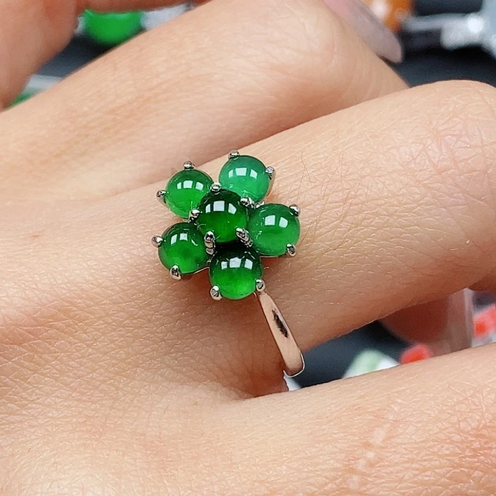 翡翠戒指未镶嵌戒指